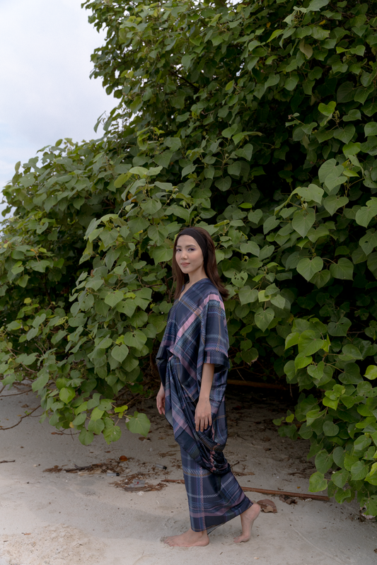 Nuria Print Pareo in Navy Blue / Purple