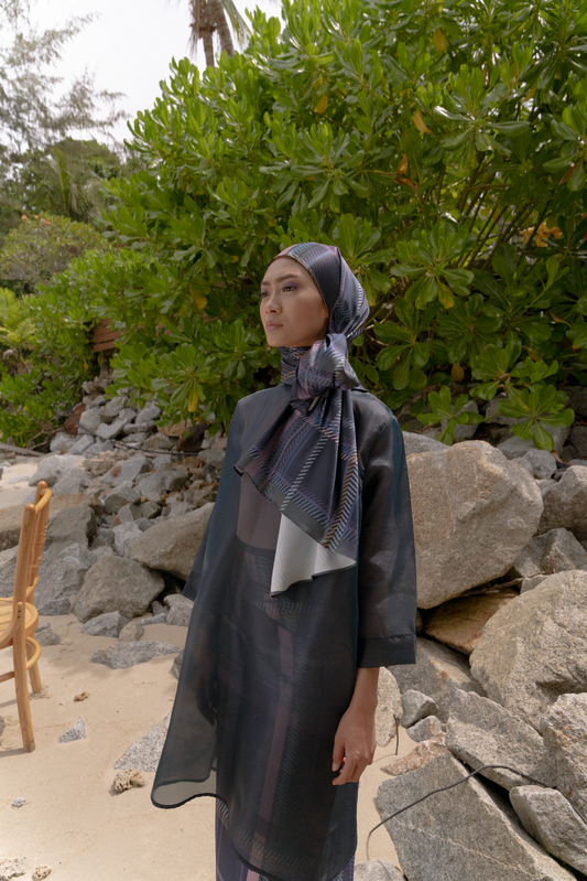 Wardah Top in Navy Blue