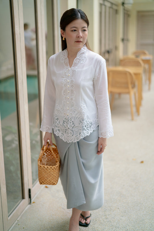 Tia Long Sleeve Kebaya