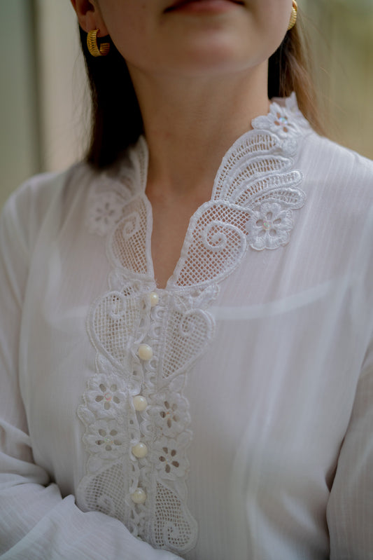 Tia Long Sleeve Kebaya