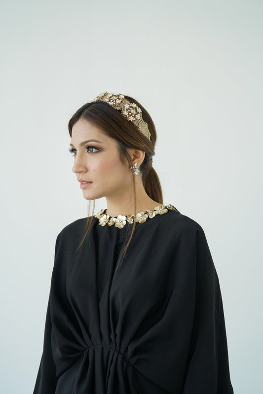 CLEO in BLACK