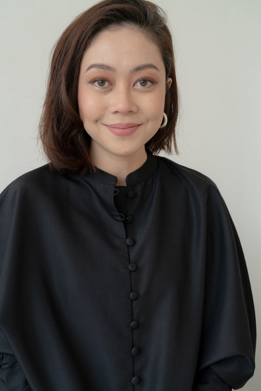 LIV Blouse in Black