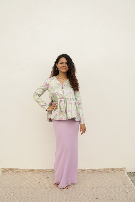 Nia in Pastel Green/Purple