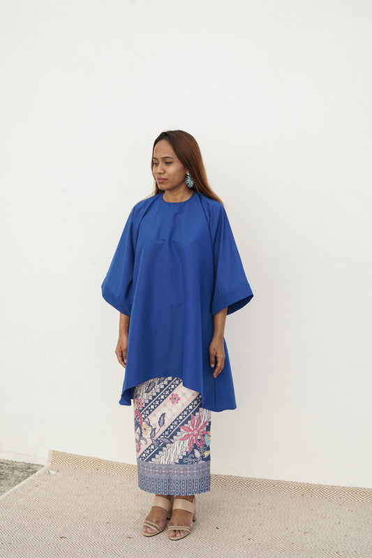 Kamelia in Blue