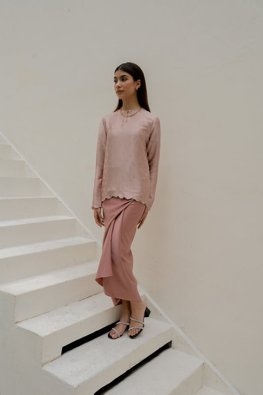 Plain Pareo in Mud Pink