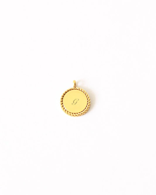 Dana Gold Pendant Curb Chain Bracelet