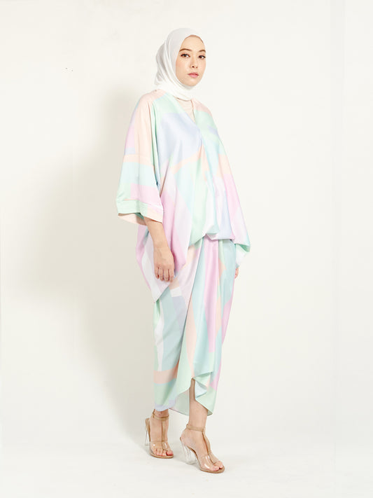 Ayana Top Pastel Green Geometry