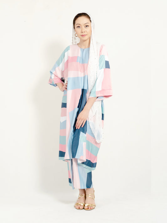 Kirana Top Blue Geometry