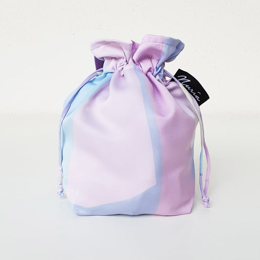 Nuria Pouch Bag in Pastel Purple